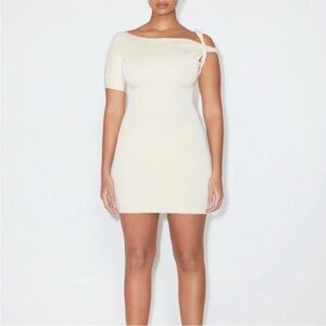 Chic One-Shoulder Cream Dress